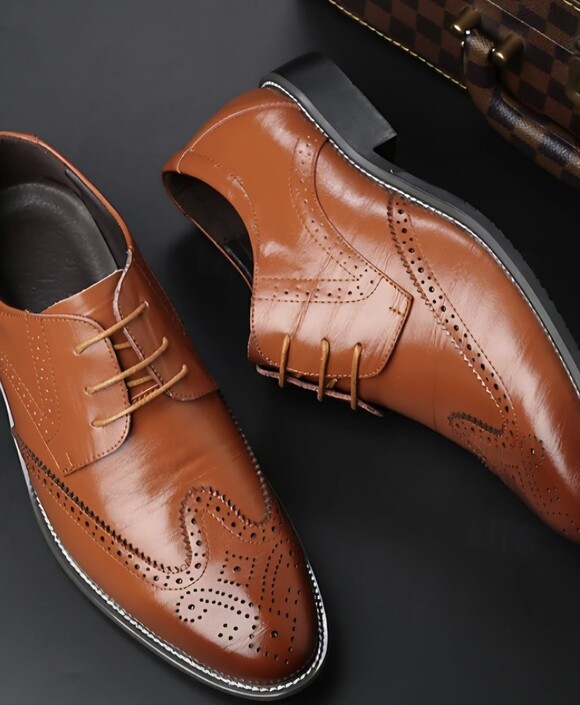 Men\'s Leather Dress Shoes in Brown - Classic Lace-Up main image 4